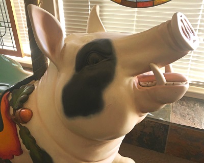 Dentzel pig head